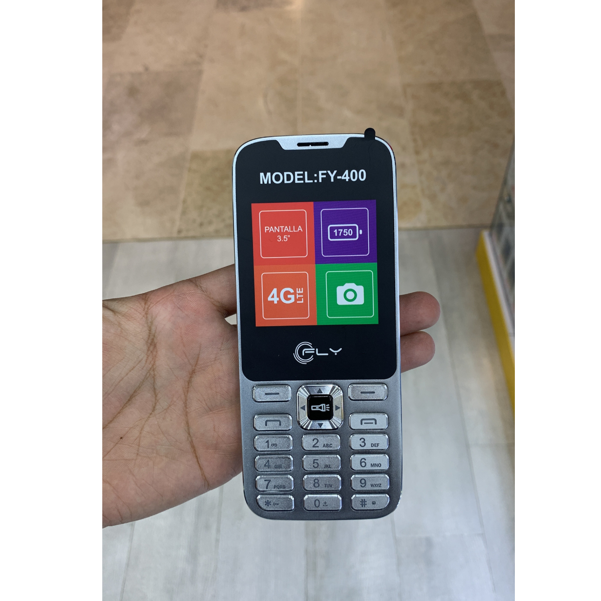 Celular Fly 400 Ideal para Adulto Mayor