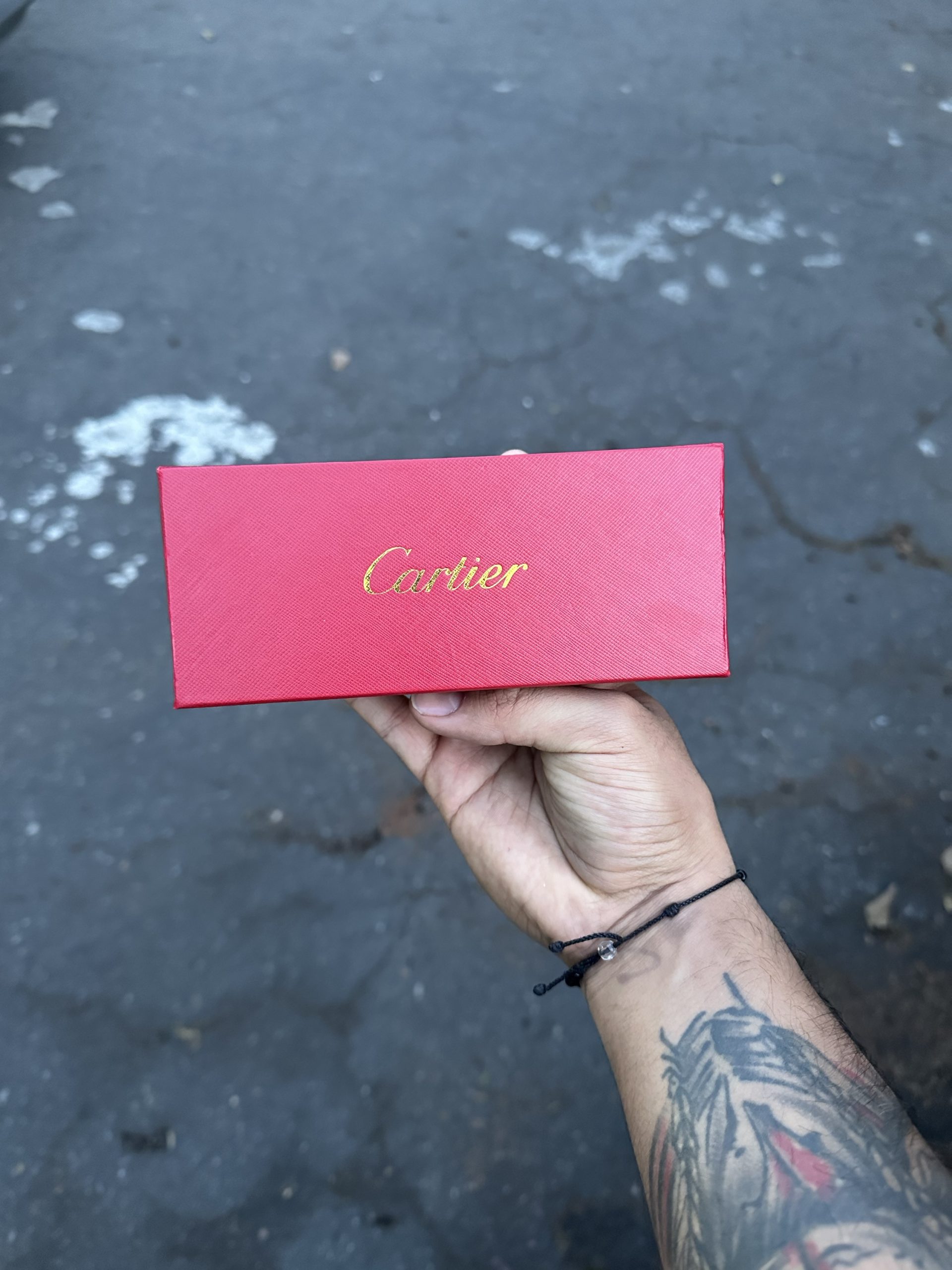 8. CARTIER GOLDEN 24K GOLD STANDARD - Imagen 5