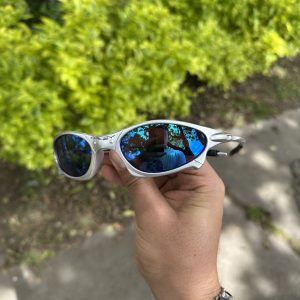 2. Gafas Oakley Juliet Silver Matte Blue