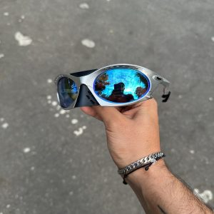 8. PLANTARIS OAKLEY HYDRO BLUE CORE SHIFT