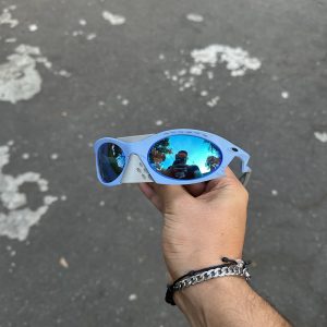 8. PLANTARIS OAKLEY SKY BLUE