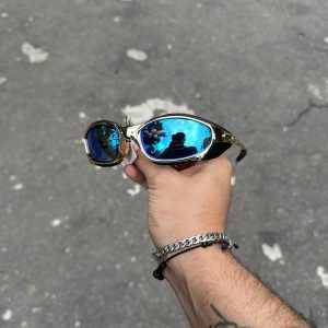 01. JULIETH OAKLEY SIDE BLINDERS IMPERIAL SKY SHIELD